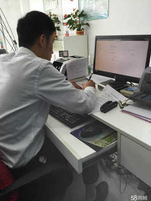 貴州閃護汽車信息咨詢服務 專業信息咨詢，護航汽車生活