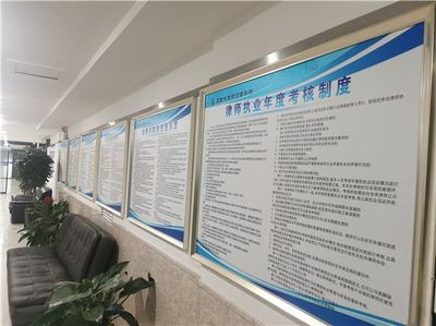 促進(jìn)全媒體社會(huì)服務(wù)，中豫律師事務(wù)所當(dāng)好企業(yè)法律管家